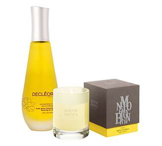 Få spafølelsen hjemme med Molton Brown Naran Ji duftlys, kr 450. Og Decleor aromessence Relax Intense, kr 635. Få spafølelsen hjemme med Molton Brown Naran Ji duftlys, kr 450. Og Decleor aromessence Relax Intense, kr 635.