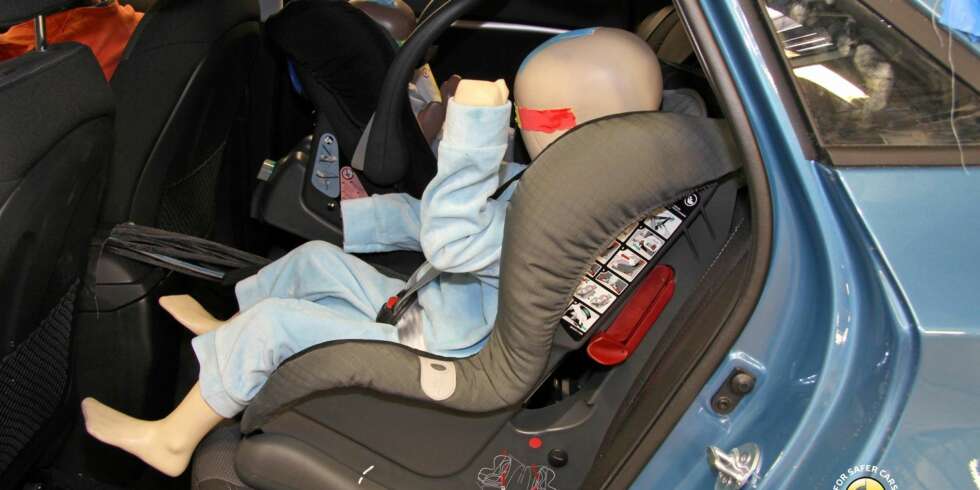SIKKERHET: Når det gjelder sikkerhet for barn scorer Hyundai i30 svært godt i EuroNCAPs kollisjonstest. Foto: EuroNCAP SIKKERHET: Når det gjelder sikkerhet for barn scorer Hyundai i30 svært godt i EuroNCAPs kollisjonstest. Foto: EuroNCAP