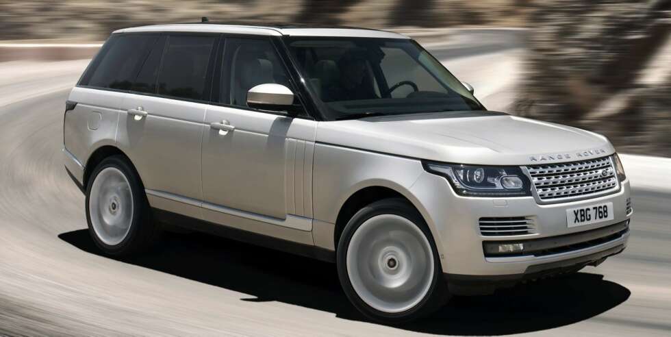 LETTERE: Fortsatt stor, men 420 kilo lettere. Foto: Land Rover LETTERE: Fortsatt stor, men 420 kilo lettere. Foto: Land Rover