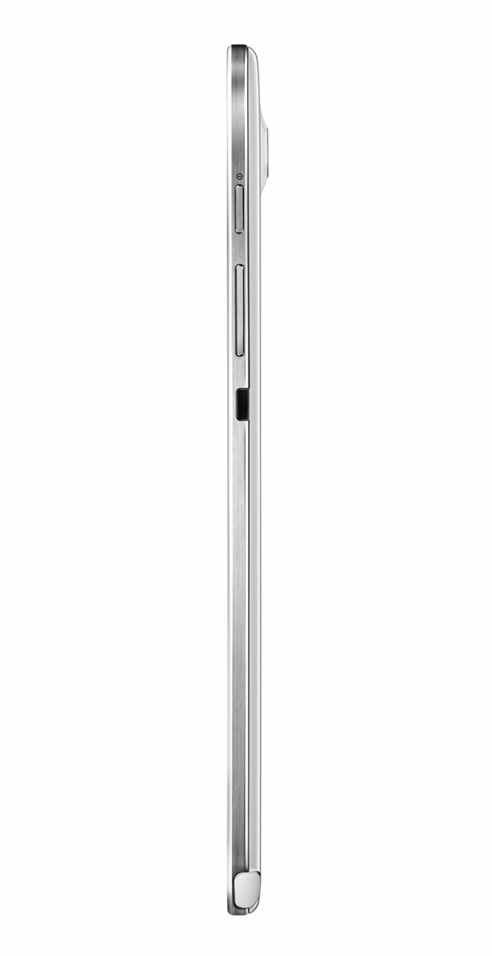 SMAL: Galaxy Note 8 er et smalt nettbrett. Dessverre stikker kameraet ut, noe som vi antar vil gjøre at nettbrettet ikke ligger helt rolig om du vil bruke det liggende flatt på et bord. SMAL: Galaxy Note 8 er et smalt nettbrett. Dessverre stikker kameraet ut, noe som vi antar vil gjøre at nettbrettet ikke ligger helt rolig om du vil bruke det liggende flatt på et bord.