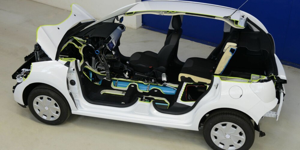 TRYKKLUFT: Forbrenningsmotorens effekt kombineres med trykkluft. FOTO: Citroën TRYKKLUFT: Forbrenningsmotorens effekt kombineres med trykkluft. FOTO: Citroën