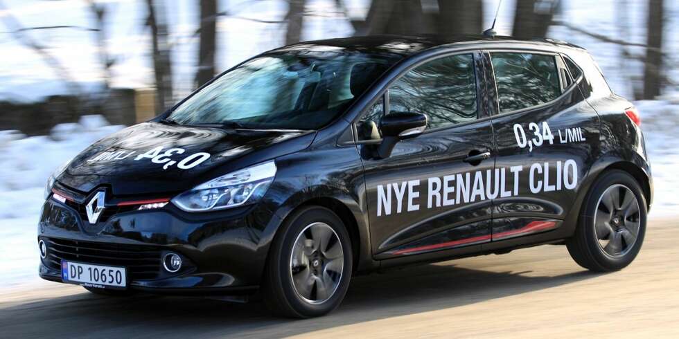 OVERBEVISER: Skal du ha en rimelig bil som ikke kjennes slik ut, ta en nærmere titt på nye Renault Clio. FOTO: Egil Nordlien HM Foto OVERBEVISER: Skal du ha en rimelig bil som ikke kjennes slik ut, ta en nærmere titt på nye Renault Clio. FOTO: Egil Nordlien HM Foto