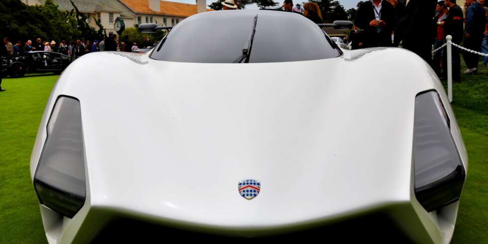 TUATARA: Med rett bensinblanding skal SSC Tuatara yte hele 1700 hk. Står fartsrekorder for fall? FOTO: SSC TUATARA: Med rett bensinblanding skal SSC Tuatara yte hele 1700 hk. Står fartsrekorder for fall? FOTO: SSC