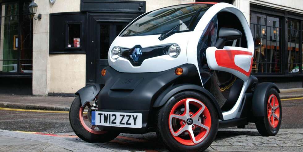 BILLIG ""BIL"": Prisen på elektriske Renault Twizy starter rett under 60 000 kroner. FOTO: Renault BILLIG ""BIL"": Prisen på elektriske Renault Twizy starter rett under 60 000 kroner. FOTO: Renault