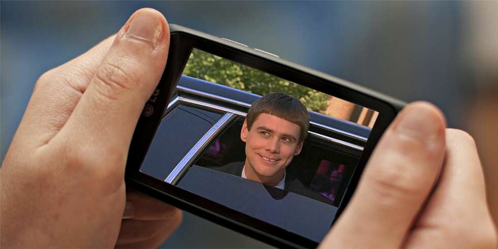 SMART: Du trenger ikke være like lite smart som Lloyd Christmas (Jim Carrey) i filmen Dum og dummere fra 1994 for å ha nytte av våre smarte Android-tips. SMART: Du trenger ikke være like lite smart som Lloyd Christmas (Jim Carrey) i filmen Dum og dummere fra 1994 for å ha nytte av våre smarte Android-tips.