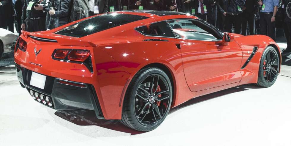 MUSKELBIL: Nye Chevrolet Corvette C7 Stingray på bilutstillingen i Detrot. FOTO: GM MUSKELBIL: Nye Chevrolet Corvette C7 Stingray på bilutstillingen i Detrot. FOTO: GM
