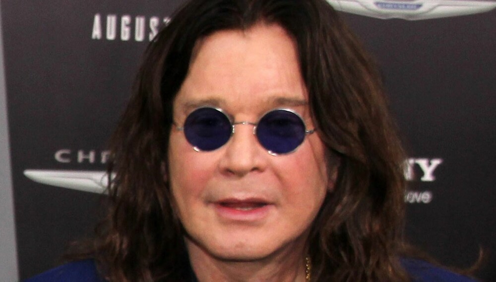 ALENE: Rockeren Ozzy Osbournes rusmisbruk har ført til at kona Sharon har gått fra ham. ALENE: Rockeren Ozzy Osbournes rusmisbruk har ført til at kona Sharon har gått fra ham.