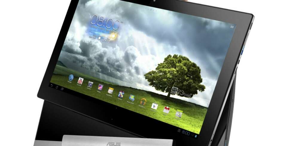 MORSOMT: Asus Transformer AiO P1801 er en Windows 8 PC hvor du kan ta av skjermen og bruke det som et 18,4 tommer stort Android-nettbrett. FOTO: Asus MORSOMT: Asus Transformer AiO P1801 er en Windows 8 PC hvor du kan ta av skjermen og bruke det som et 18,4 tommer stort Android-nettbrett. FOTO: Asus