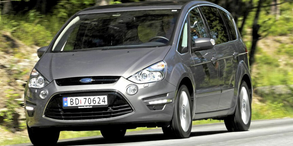 FORSVINNER: Ford S-Max forsvinner som varebil etter 29. april, men Ford Galaxy består. FOTO: HM Arkiv FORSVINNER: Ford S-Max forsvinner som varebil etter 29. april, men Ford Galaxy består. FOTO: HM Arkiv