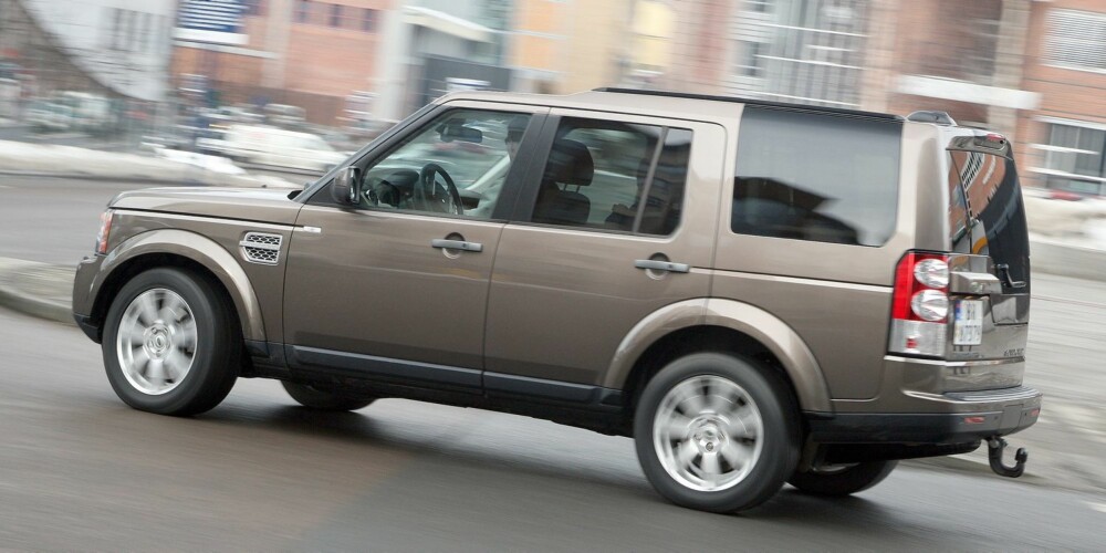 FORTSETTER SOM VAREBIL: Land Rover Discovery 4. FOTO: Egil Nordlien, HM Foto FORTSETTER SOM VAREBIL: Land Rover Discovery 4. FOTO: Egil Nordlien, HM Foto