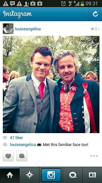 HIPP HIPP: John Arne og Ari feiret 17. mai sammen i London. HIPP HIPP: John Arne og Ari feiret 17. mai sammen i London.