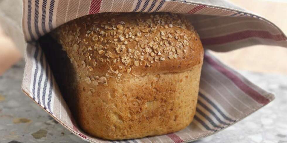 Brød er og blir en del av kostholdet vårt, uansett hvor mye medfart det får i mediene. Foto: Brodogkorn.no/Studie Dreyer Hensley Brød er og blir en del av kostholdet vårt, uansett hvor mye medfart det får i mediene. Foto: Brodogkorn.no/Studie Dreyer Hensley