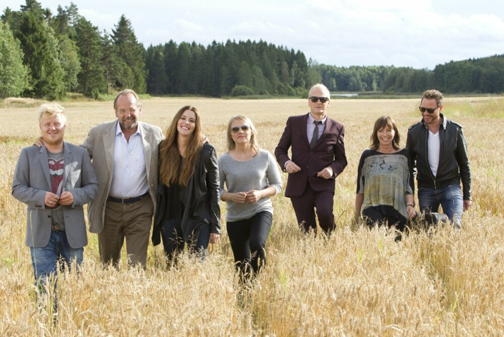 STOR SUKSESS: Lene Marlin deltok i sesong to av «Hver gang vi møtes» sammen med Kurt Nilsen (t.v), Ole Paus, Marion Ravn, Morten Abel, Anita Skorgan og Magnus Grønneberg. STOR SUKSESS: Lene Marlin deltok i sesong to av «Hver gang vi møtes» sammen med Kurt Nilsen (t.v), Ole Paus, Marion Ravn, Morten Abel, Anita Skorgan og Magnus Grønneberg.