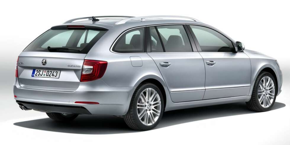 BLIR NY: Skoda fornyer familiegiganten Superb. FOTO: Skoda BLIR NY: Skoda fornyer familiegiganten Superb. FOTO: Skoda