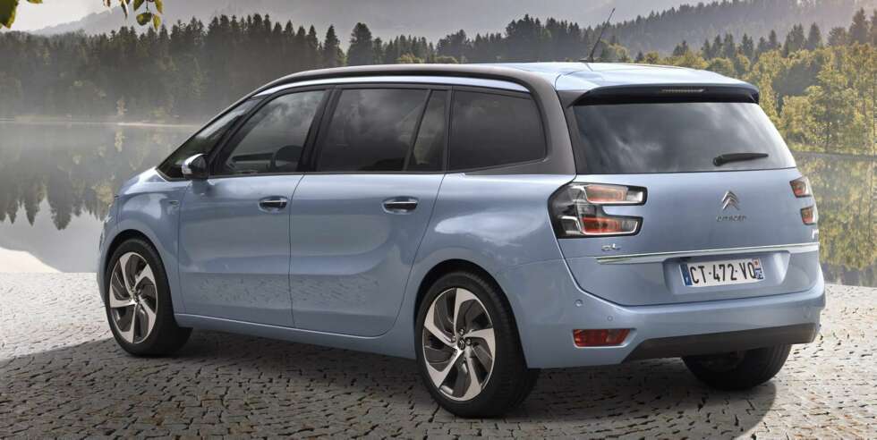 GJERRIG: Det oppgitte forbruket med en 150-hesters diesel er på 0,4 liter per mil. FOTO: Citroën GJERRIG: Det oppgitte forbruket med en 150-hesters diesel er på 0,4 liter per mil. FOTO: Citroën