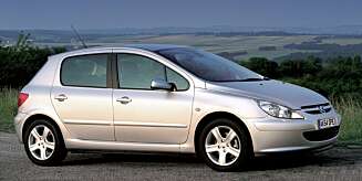 DÅRLIGERE ENN SNITTET: Dekra har funnet feil ved to av fem biler. Foto: Peugeot DÅRLIGERE ENN SNITTET: Dekra har funnet feil ved to av fem biler. Foto: Peugeot