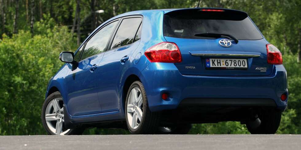 COROLLAS ARV: Er du på jakt etter en bruktbil med minst mulig trøbbel, kommer du ikke utenom Toyota Auris. Foto: Egil Nordlien, HM Foto COROLLAS ARV: Er du på jakt etter en bruktbil med minst mulig trøbbel, kommer du ikke utenom Toyota Auris. Foto: Egil Nordlien, HM Foto