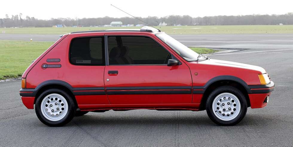UTGANGSPUNKTET: Peugeot 205 1,6 GTI. FOTO: Peugeot UTGANGSPUNKTET: Peugeot 205 1,6 GTI. FOTO: Peugeot