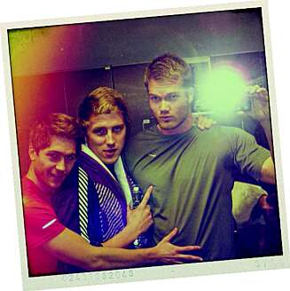 #INSTALOVE: Strike a Insta-pose! #INSTALOVE: Strike a Insta-pose!