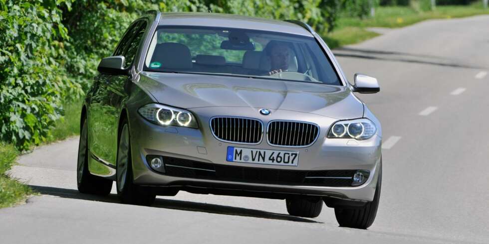 RIVALEN: BMW 530d Touring. FOTO: BMW RIVALEN: BMW 530d Touring. FOTO: BMW