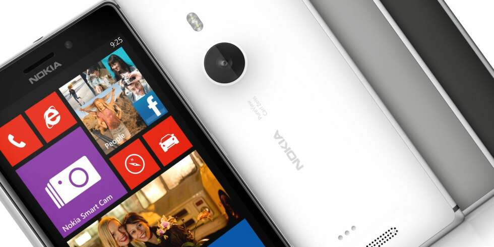 FARGER: Nokia Lumia 925 kommer i en litt mer dempet fargepalett enn tidligere modeller. FARGER: Nokia Lumia 925 kommer i en litt mer dempet fargepalett enn tidligere modeller.