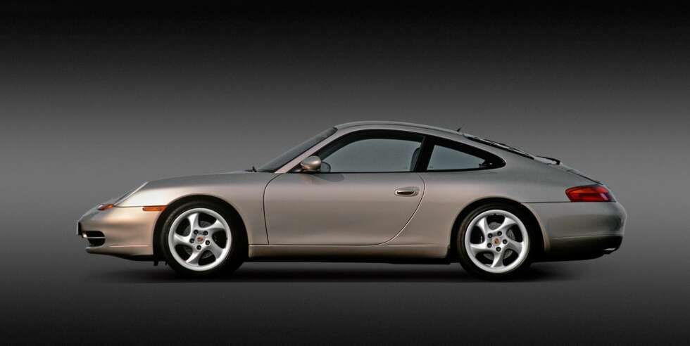 VANNAVKJØLT: 996 ble den første generasjonen vannavkjølte 911. FOTO: Porsche VANNAVKJØLT: 996 ble den første generasjonen vannavkjølte 911. FOTO: Porsche