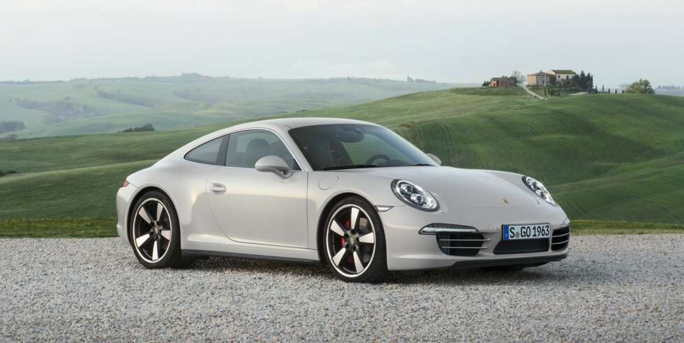 JUBILEUMSMODELL: Denne 911-jubileumsmodellen av Carrera S vil bli produsert i et antall av 1963 (året 911-produksjonen startet). FOTO: Porsche JUBILEUMSMODELL: Denne 911-jubileumsmodellen av Carrera S vil bli produsert i et antall av 1963 (året 911-produksjonen startet). FOTO: Porsche