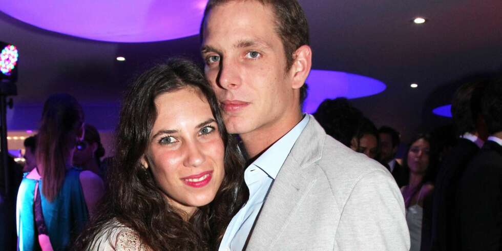 SIKRET FREMTIDEN: Den tidligere partyløven Andrea Casiraghi gifter seg lørdag med sin kjæreste Tatiana Santo Domingo. Hun kommer fra den nest rikeste familien i Colombia. SIKRET FREMTIDEN: Den tidligere partyløven Andrea Casiraghi gifter seg lørdag med sin kjæreste Tatiana Santo Domingo. Hun kommer fra den nest rikeste familien i Colombia.