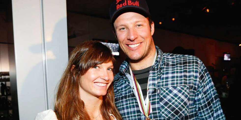 TØFF: Aksel Lund Svindal skryter av kjæresten Julia Mancuso. ¿ Hun tør å by på seg selv, sier hun til bladet Mann. TØFF: Aksel Lund Svindal skryter av kjæresten Julia Mancuso. ¿ Hun tør å by på seg selv, sier hun til bladet Mann.