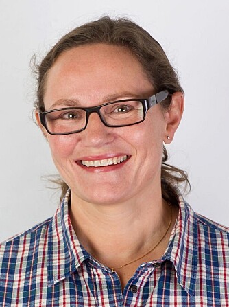 AVLASTNING: Det er viktig å lytte til kroppen og ta imot hjelp, mener Astrid Lunestad, nestleder i LKB. AVLASTNING: Det er viktig å lytte til kroppen og ta imot hjelp, mener Astrid Lunestad, nestleder i LKB.