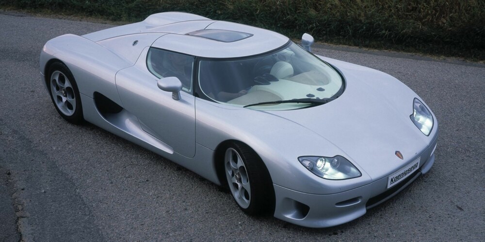 STARTEN: Koenigsegg CC8S. FOTO: Koenigsegg STARTEN: Koenigsegg CC8S. FOTO: Koenigsegg