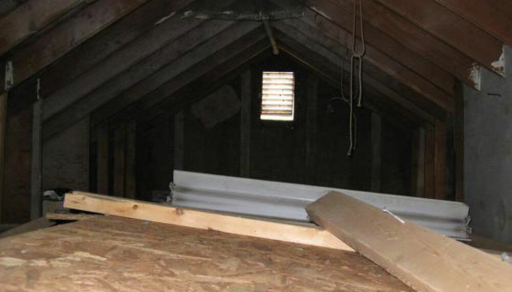 Etterisolering av loft Etterisolering av loft