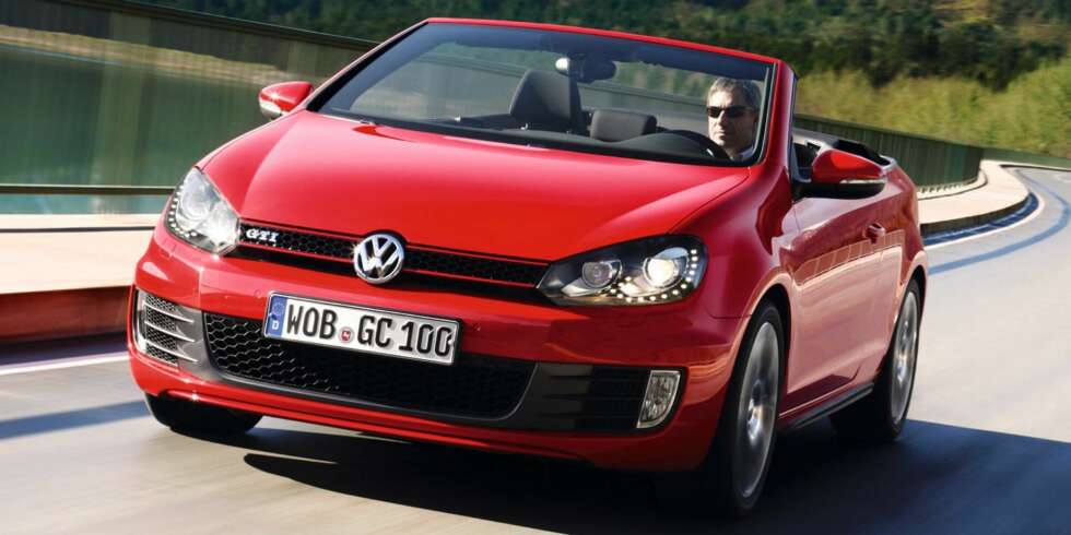 GTI-CAB: Ifølge tyskerne er dette tidenes første Golf GTI-kabriolet. Foto: VW GTI-CAB: Ifølge tyskerne er dette tidenes første Golf GTI-kabriolet. Foto: VW