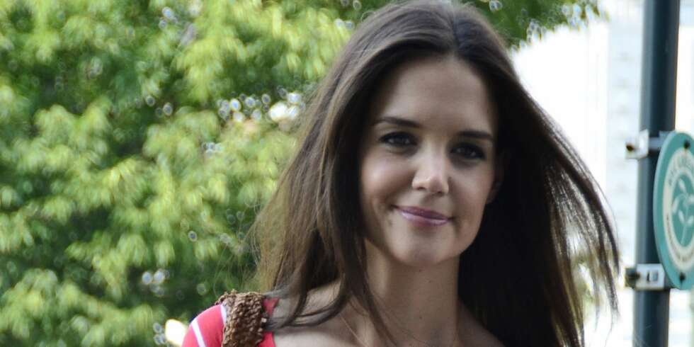 Eksponert: All oppmerksomheten rundt Katie Holmes den siste tiden sender salget av kleskolleksjonen hennes til himmels. Eksponert: All oppmerksomheten rundt Katie Holmes den siste tiden sender salget av kleskolleksjonen hennes til himmels.