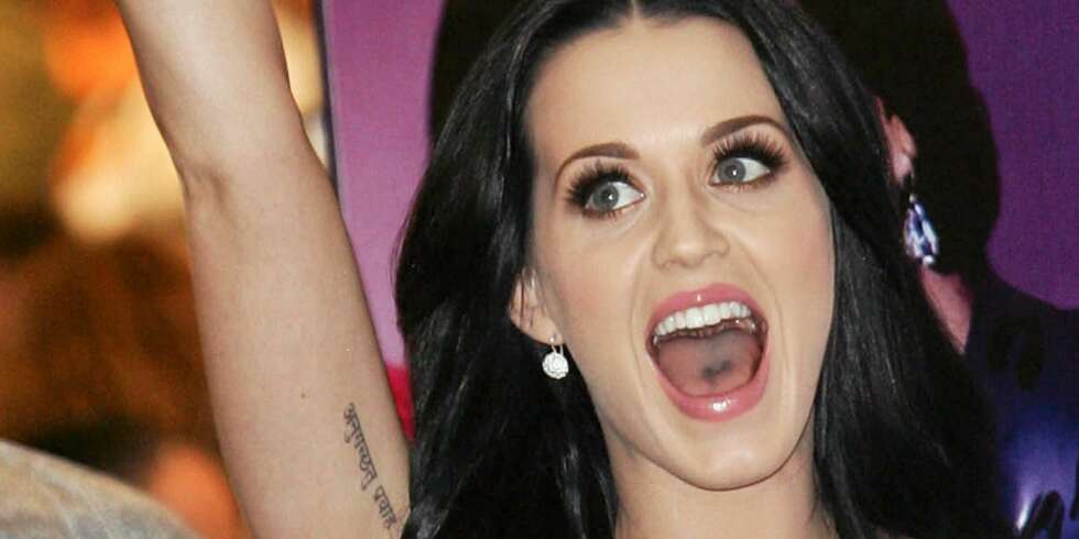 SLIPPER SEG LØS: Katy Perry har vært mye ute på byen etter bruddet med Russel Brand og hans kontrollerende blikk. SLIPPER SEG LØS: Katy Perry har vært mye ute på byen etter bruddet med Russel Brand og hans kontrollerende blikk.