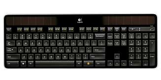 PADDEFLATT: Logitechs nye trådløse tastatur lades av lampene i rommet, og er under en centimeter tykt. PADDEFLATT: Logitechs nye trådløse tastatur lades av lampene i rommet, og er under en centimeter tykt.