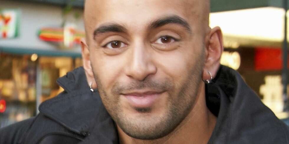 GAVMILD: Adil Khan er langt snillere privat og som TV 2-dommer, enn han er som gangster i den svenske thrilleren. GAVMILD: Adil Khan er langt snillere privat og som TV 2-dommer, enn han er som gangster i den svenske thrilleren.