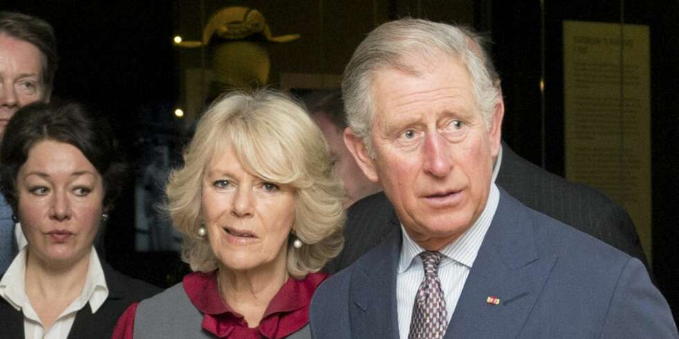 FLYR PRIVAT: Prins Charles og hertuginne Camillas Skandinavia-turné skjedde med privatfly - selv om de ordinære flyavgangene mellom Storbitannia og Skandinavia er hyppigere enn noensinne. FLYR PRIVAT: Prins Charles og hertuginne Camillas Skandinavia-turné skjedde med privatfly - selv om de ordinære flyavgangene mellom Storbitannia og Skandinavia er hyppigere enn noensinne.