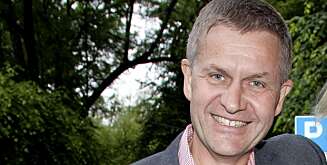 Erik Solheim lover å bade mellom islaflakene i Oslofjorden. Erik Solheim lover å bade mellom islaflakene i Oslofjorden.