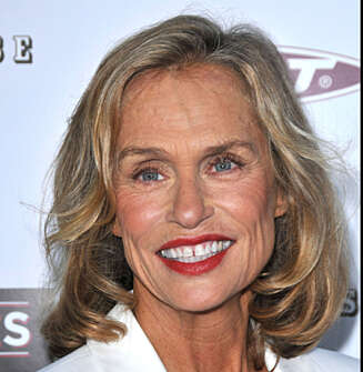IKKE GITT SEG: Evig-vakre Lauren Hutton ser ikke mye annerledes ut idag enn hun gjorde på 70-tallet. IKKE GITT SEG: Evig-vakre Lauren Hutton ser ikke mye annerledes ut idag enn hun gjorde på 70-tallet.