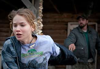 PÅ FLUKT: Som Ree i "Winters Bone" kjemper Jennifer mot en overlegen fiende. PÅ FLUKT: Som Ree i "Winters Bone" kjemper Jennifer mot en overlegen fiende.