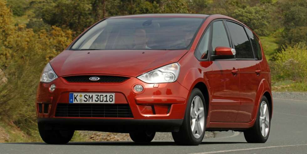 STOR: Ford S-Max har masse plass og kommer godt ut av Dekras kvalitetsundersøkelse. STOR: Ford S-Max har masse plass og kommer godt ut av Dekras kvalitetsundersøkelse.