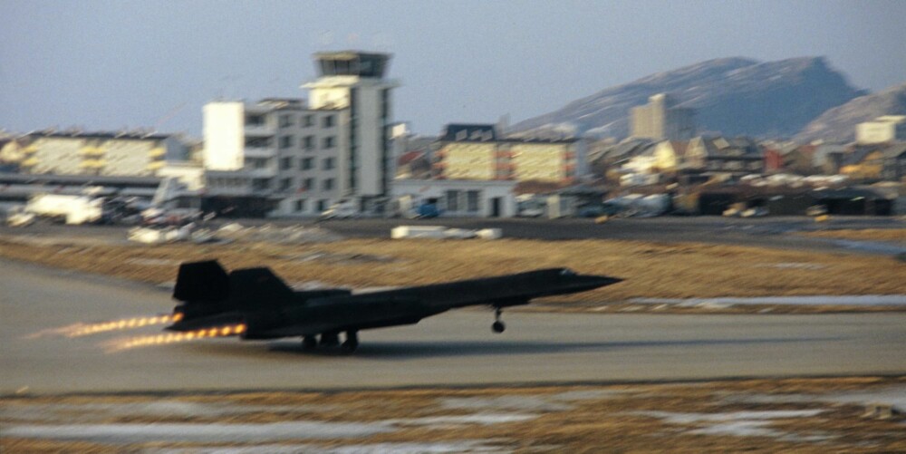SR-71 er reparert i Bodø og tar av for første gang fra norsk jord i 1981. SR-71 er reparert i Bodø og tar av for første gang fra norsk jord i 1981.