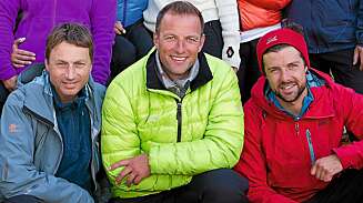 SNART FINALE: Programleder Tom sammen med Espen Bredesen (t.v.) og Didrik Solli-Tangen, som kjemper om finaleplass. SNART FINALE: Programleder Tom sammen med Espen Bredesen (t.v.) og Didrik Solli-Tangen, som kjemper om finaleplass.