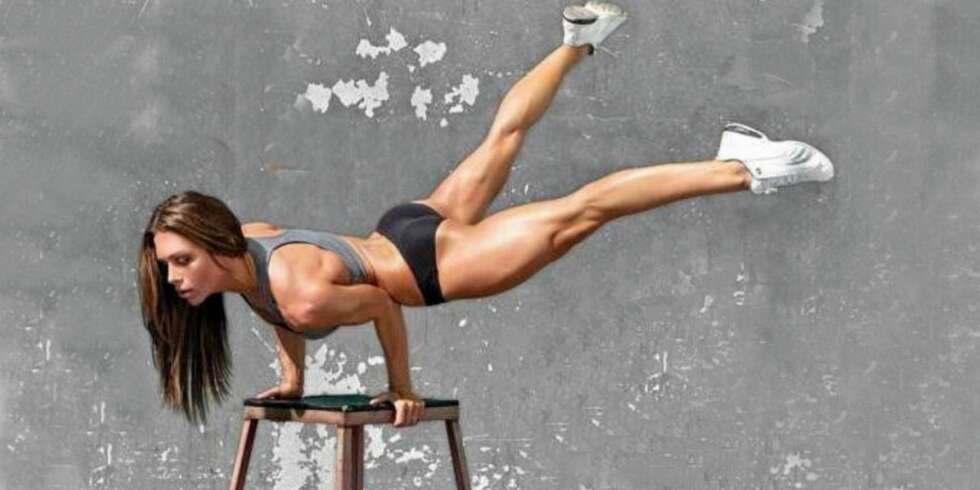 STRONG IS THE NEW SKINNY: Før var det syltynn som regjerte motebildet. Nå er styrke og en veltrent kropp idealet for mange kvinner. STRONG IS THE NEW SKINNY: Før var det syltynn som regjerte motebildet. Nå er styrke og en veltrent kropp idealet for mange kvinner.