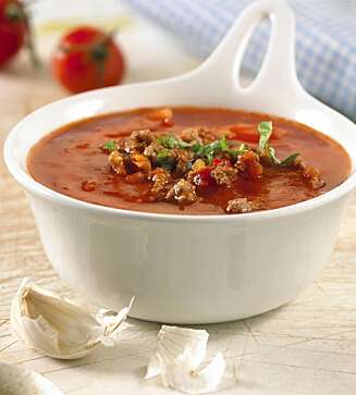 TIPS! Dere kan også bruke tacorester i suppen som ekstra ingredienser. Og husk at dere kan velge blant mange forskjellige varianter av tomatsuppe. Foto: TIPS! Dere kan også bruke tacorester i suppen som ekstra ingredienser. Og husk at dere kan velge blant mange forskjellige varianter av tomatsuppe. Foto: