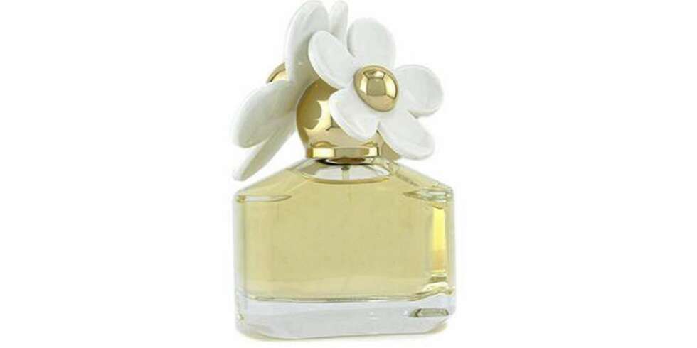 DEN MEST SOLGTE PARFYMEN: "Daisy" fra Marc Jacobs. DEN MEST SOLGTE PARFYMEN: "Daisy" fra Marc Jacobs.