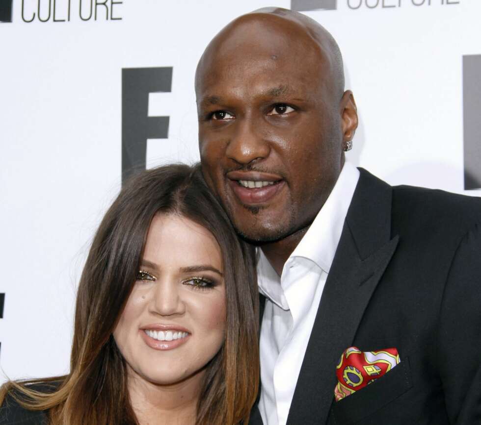TRØST: Khloé Kardashian (27) skal ha begynt å trøstespise da hun fikk skulden for at ektemannen Lamar Oddom (32) fikk fyken fra Dallas Mavericks. TRØST: Khloé Kardashian (27) skal ha begynt å trøstespise da hun fikk skulden for at ektemannen Lamar Oddom (32) fikk fyken fra Dallas Mavericks.