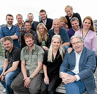 TV 2-GJENGEN: Julie og kollegene som reiste til fotball-VM i Sør-Afrika i 2010. Bak f.v) Michael Allen, Torbjørn Pedersen, Morten Langli, Kristian Oma, Jarle Marøy, Øyvind Alsaker, (midten f.v) Carsten Skjelbreid, Annemarta Giske, Erik Thorstvedt, Petter Myhre, Ida-Marie Vatn, (foran f.v) Harald Bredeli, Svenn Arve Lande, Julie Strømsvåg, Davy Wathne TV 2-GJENGEN: Julie og kollegene som reiste til fotball-VM i Sør-Afrika i 2010. Bak f.v) Michael Allen, Torbjørn Pedersen, Morten Langli, Kristian Oma, Jarle Marøy, Øyvind Alsaker, (midten f.v) Carsten Skjelbreid, Annemarta Giske, Erik Thorstvedt, Petter Myhre, Ida-Marie Vatn, (foran f.v) Harald Bredeli, Svenn Arve Lande, Julie Strømsvåg, Davy Wathne