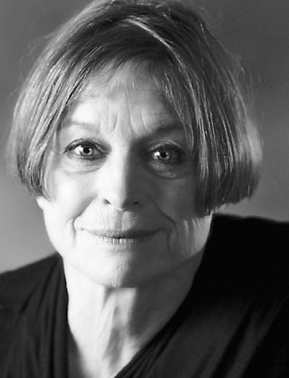 THEA STABELL: 72 år THEA STABELL: 72 år